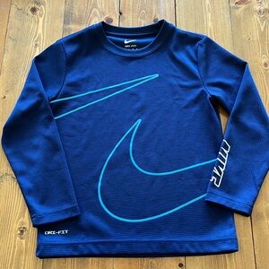 Nike dri fit boys size 7 shirt